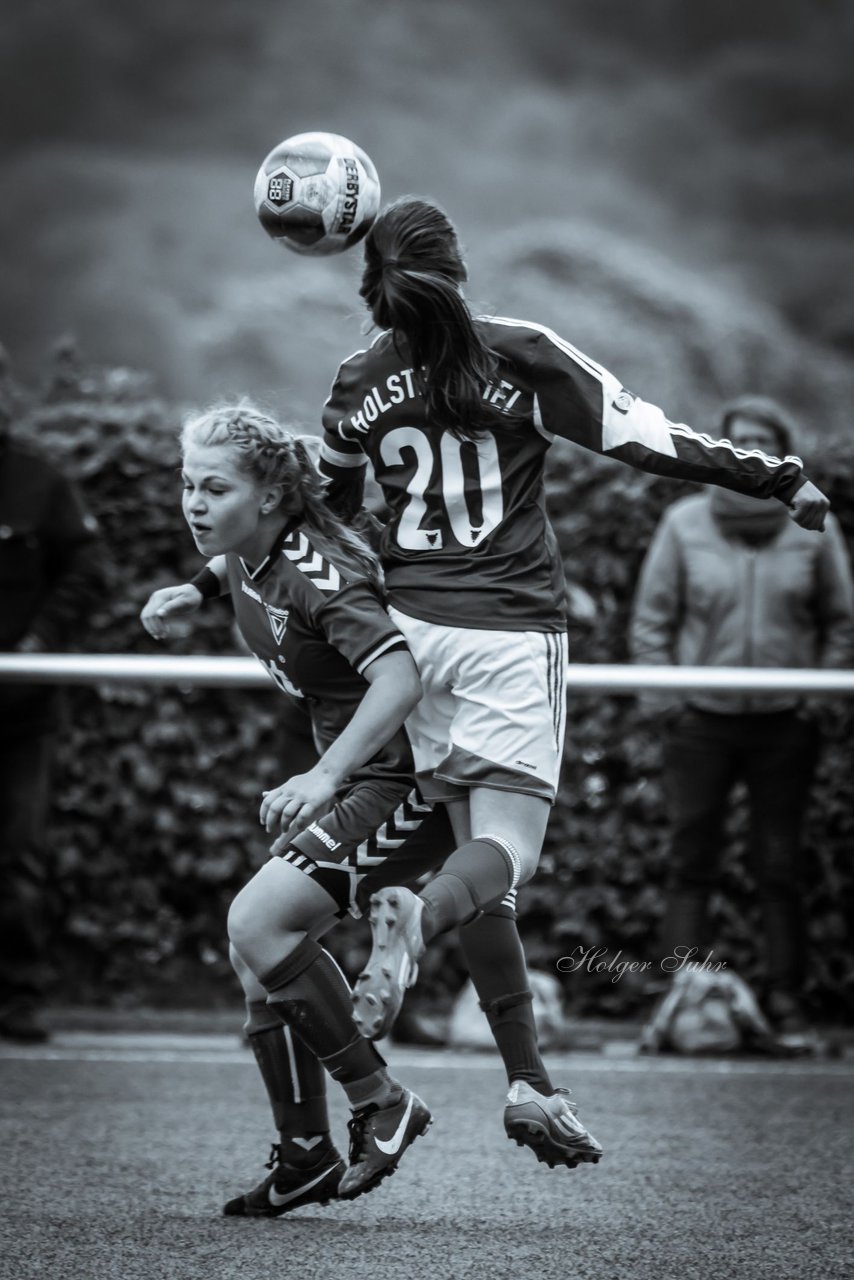 Bild 373 - B-Juniorinnen Pokalfinale VfL Oldesloe - Holstein Kiel : Ergebnis: 0:6